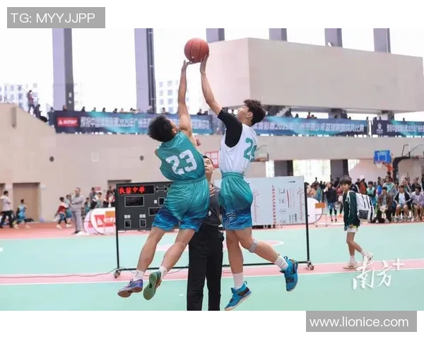 篮球盛宴:深入解析广州篮球队的战术与技术魅力